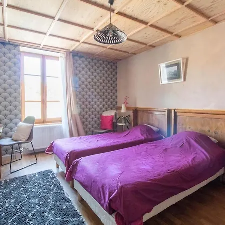 La Maison Des Archers Bed & Breakfast 3*